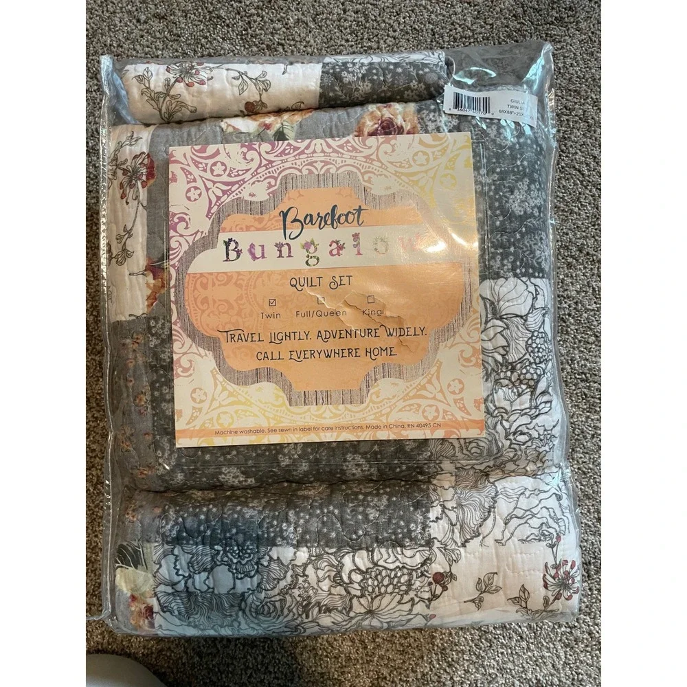 Barefoot Bungalow Giulia Twin Quilt/Pillow Set Grey Floral Patchwork Cottagecore